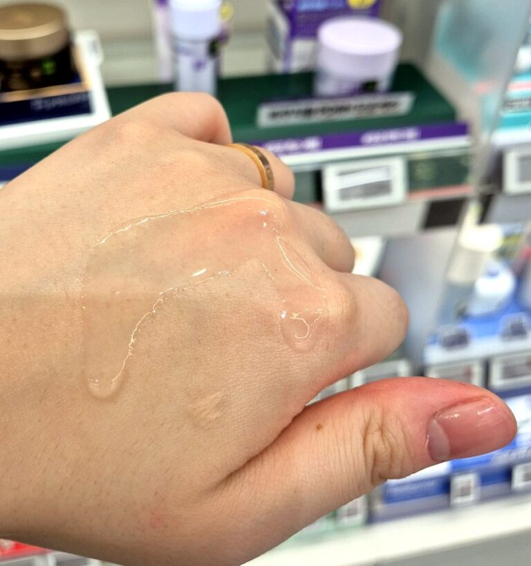 Dr.G toner swatch on Karen's hand